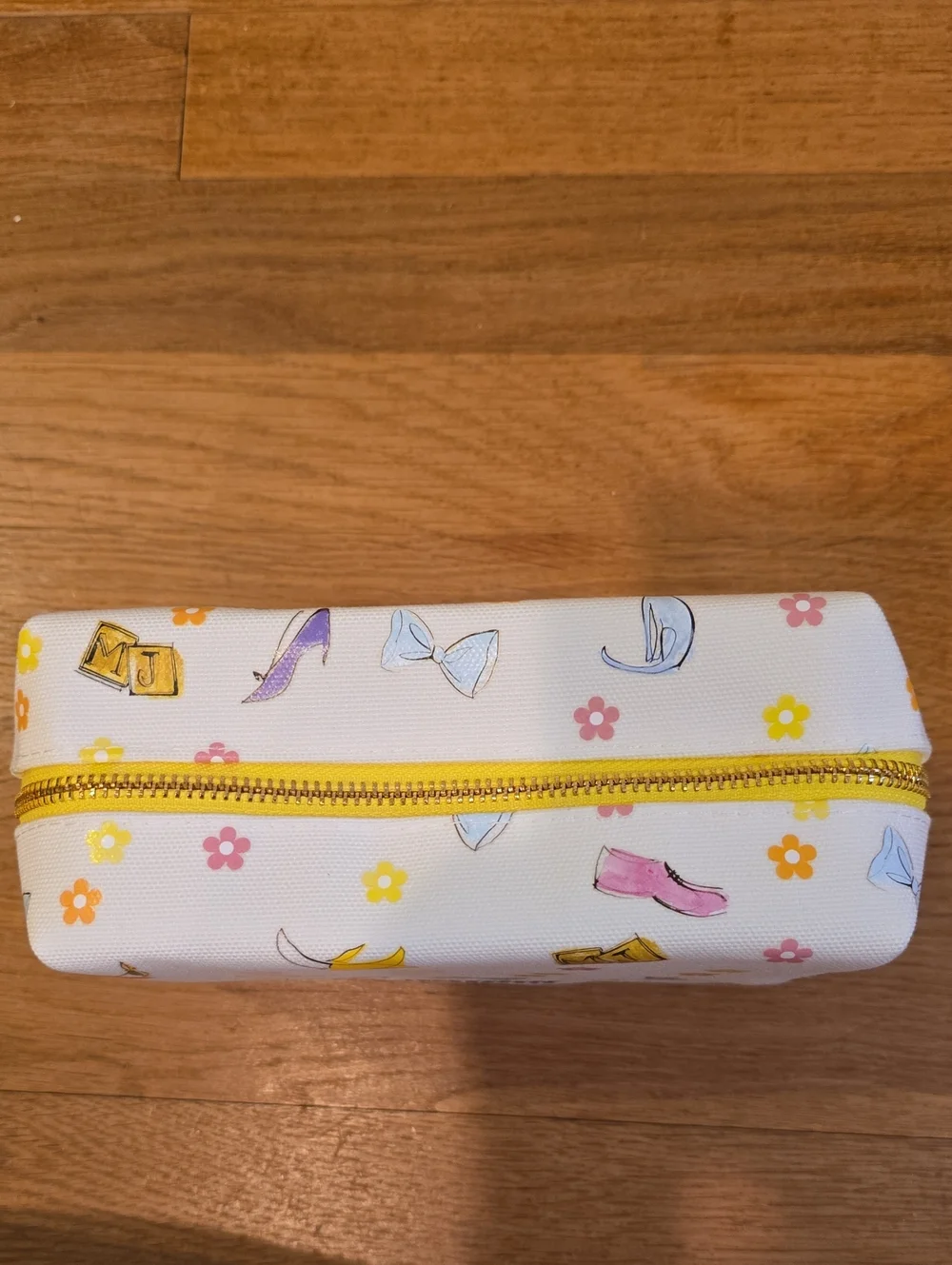 Marc Jacobs Cream Floral & Icon Printed Cosmetic Pouch